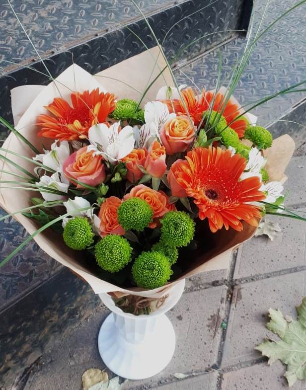Букет цветов из: Герберы, Хризантемы, Альстромерии и Розы в Балашове