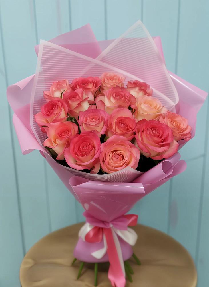 Букет 15 Розовых роз Равель в Балашове