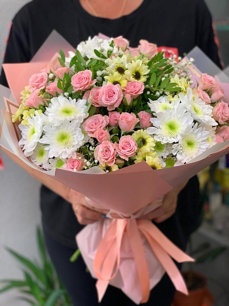 Букет цветов из: Розы и Хризантемы в Балашове