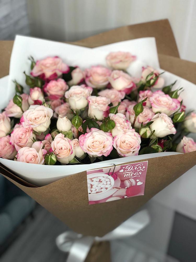 Букет цветов из: Розы в Балашове