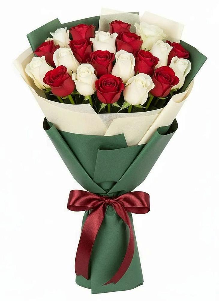 Букет Микс из красных и белых роз в Балашове