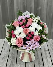 Букет цветов из:  Альстромерии, Гвоздики, Розы и Хризантемы в Балашове