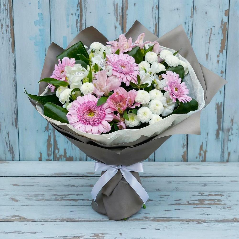 Букет цветов из: Герберы, Альстромерии и Хризантемы в Балашове